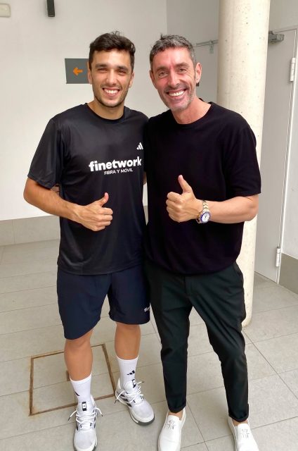 El hecho de que llegues tarde no significa que vayas a perder.
He aquí la importancia de la constancia y mantener el foco.
#constancia #foco #disciplina #exito #motivacion #realstate #coach #presente